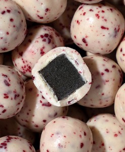 Lakrids by Bülow - Lakrids Lovers Cherry Sour - Image 2