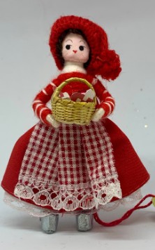 2026 Anne Beate Design – Mrs. Claus with Christmas Decorations
