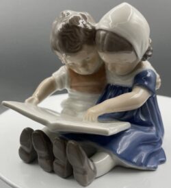Children Reading