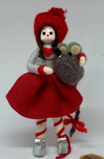 2026 Anne Beate Design – Girl with Mouse