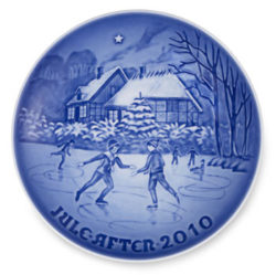 2010 B&G Christmas Plate Series Christmas Plate