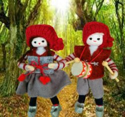 2023 Anne Beate Design - Nature Couple