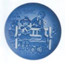 Bing & Grondahl Childrens Day Plate 2001