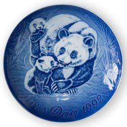 1992 "Panda with Cubs"