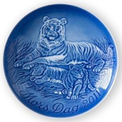 2011 " Tigress with Cubs"