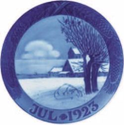 1923 Royal Copenhagen Christmas Plate