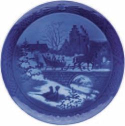 1999 Royal Copenhagen Christmas Plate