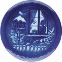 2001 Royal Copenhagen Christmas Plate